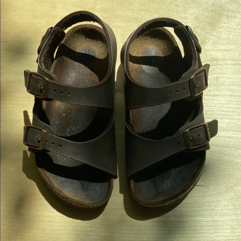 Authentic Toddler Birkenstocks Size 7 or 25